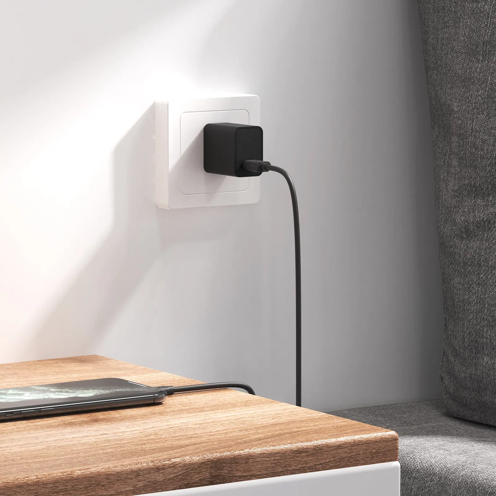 Arzopa 30W USB C Power Adapter