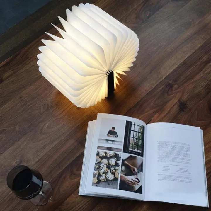 Lumio Style LED (Folding) Book Lamp!